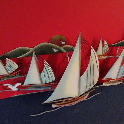 LOT 17. METAL SAILING WALL DECOR