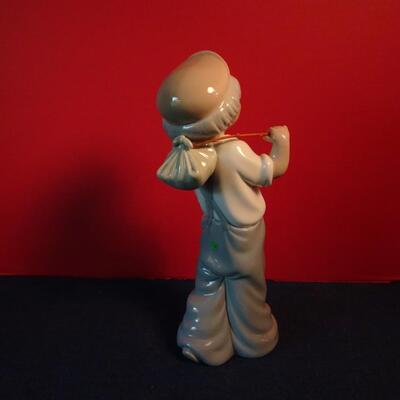 LOT 28. LAPHIN FIGURINE  11"