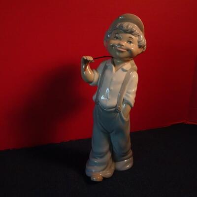 LOT 28. LAPHIN FIGURINE  11"