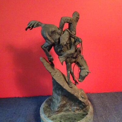 LOT 39.    BRONZE STATUTE MOUNTAIN MAN BY REMINGTON 11"