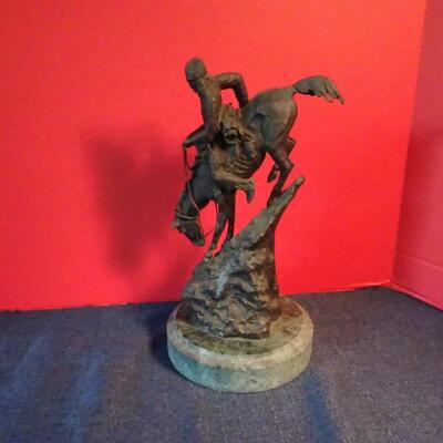 LOT 39.    BRONZE STATUTE MOUNTAIN MAN BY REMINGTON 11"
