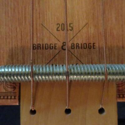 LOT 43. BLUES BOX GUITAR NO.5