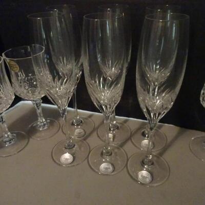 LOT 45. CRYSTAL GLASSES
