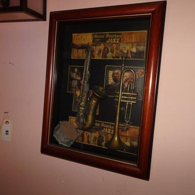 LOT 51. MUSIC RELATED WALL DECOR