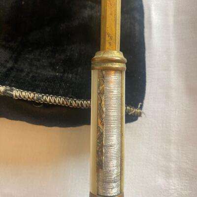 Antique opera glasses mother of Pearl