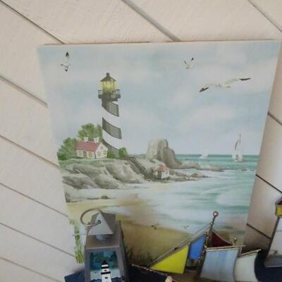 LOT 69. HOME DECOR AND WALL ART