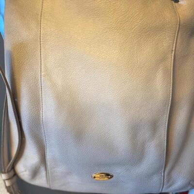 Cream leather coach handbag purse