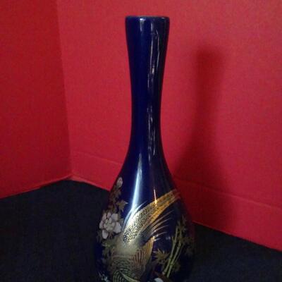 LOT 74. COLLECTION OF HOME DECOR