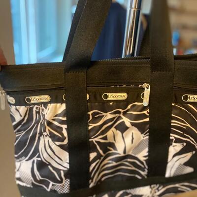Le sport Sac tote nice and roomy