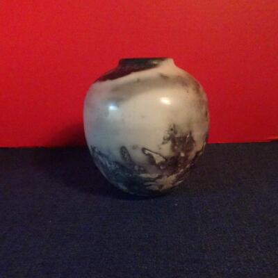 LOT 75. ART VASE