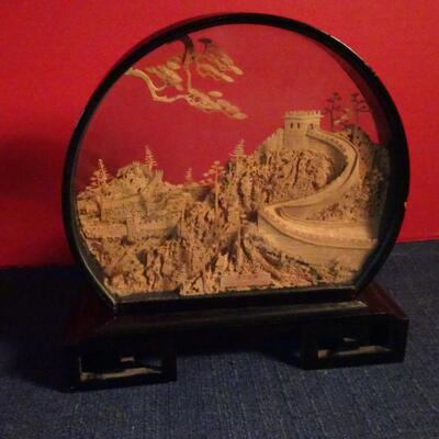 LOT 80 CARVED DIORAMA 3D. THE GREAT WALL