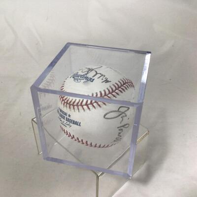 61) BASEBALL | Signed Brewers Baseballs | Jim Gantner