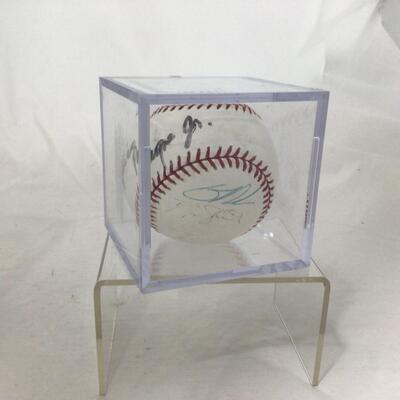 61) BASEBALL | Signed Brewers Baseballs | Jim Gantner