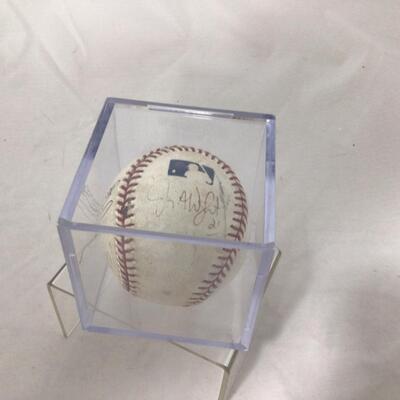 61) BASEBALL | Signed Brewers Baseballs | Jim Gantner