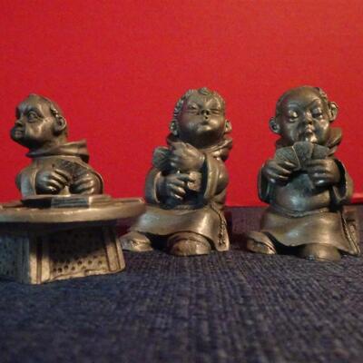 LOT 82. PEWTER AND METAL FIGURINES