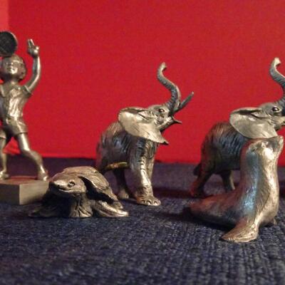 LOT 82. PEWTER AND METAL FIGURINES