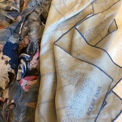 Pair of scarves light blue dream: floral and Rodial Paris