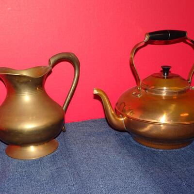 LOT 89. COPPER TEA POT AND PITCHER
