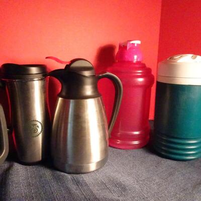 LOT 90. COLLECTION OF THERMOS, COFFEE POTS, ETC,