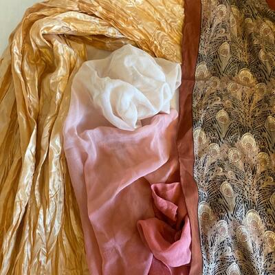 Trio of scarves: Venus set
