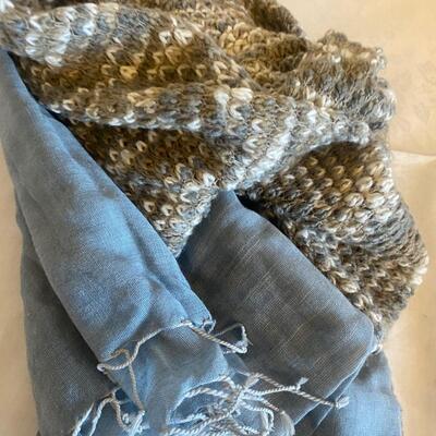 Pair of scarves /ocean mist set
