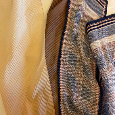 Vintage Bavarian German neck ascots scarf