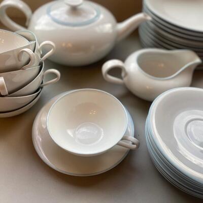 Heinrich Bavaria selb H C Mid Century Blue band fine bone porcelain China tea set