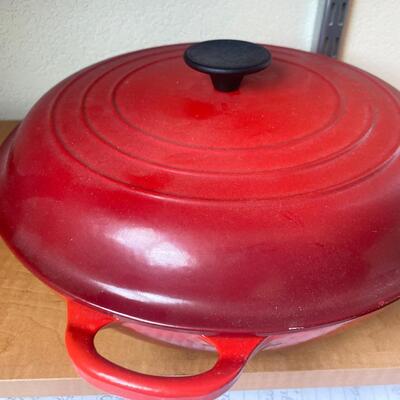 Le Creuset low roaster Dutch oven with lid 30