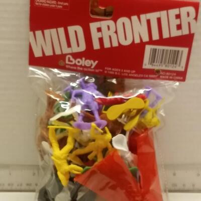 Boley Wild Frontier cowboy and indians 1995 new in package