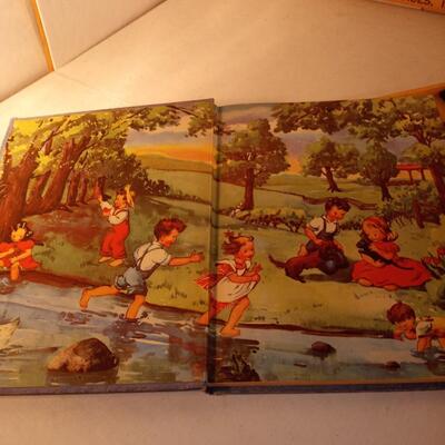 Tell Me about the Bible children's illustrated book '45 Mary Alice Jones VINTAGE