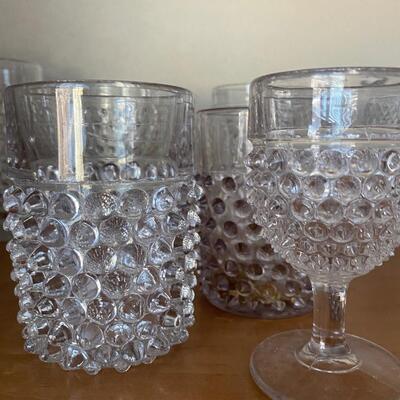 Hobnail mixed pattern lot with decanter