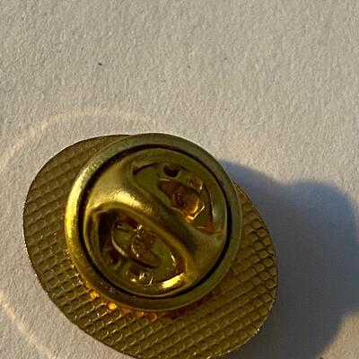 Petite portrait tie pin/pin