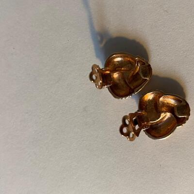 Clip on earrings rose/warm gold tone