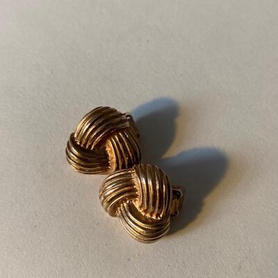 Clip on earrings rose/warm gold tone