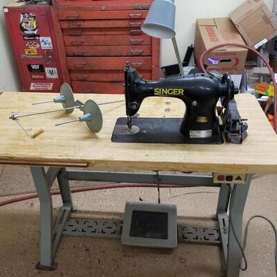 Singer Upholstery Sewing Machine