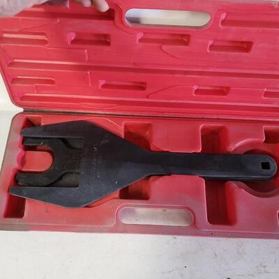 Fan Clutch Wrench Set