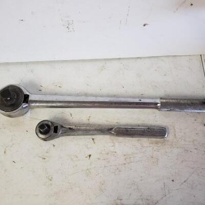 2 Ratchet Handles