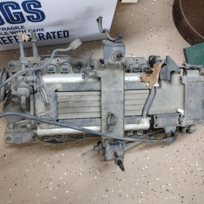 Head/Valve Cover Assortment 