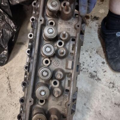 Cylinder Head Assemblies