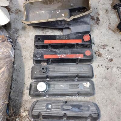 Valve Covers & Oil Pan