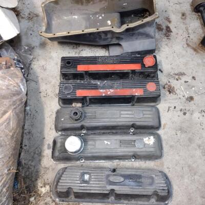 Valve Covers & Oil Pan