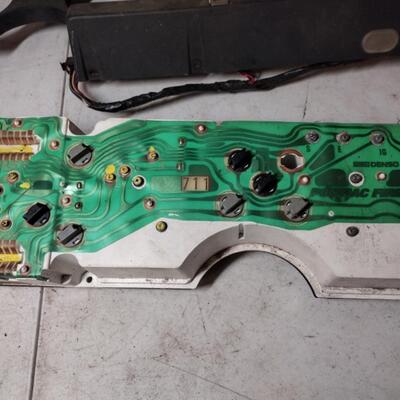 Gauge Display & Trim Cover
