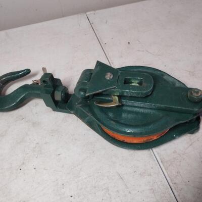 Snatch Block