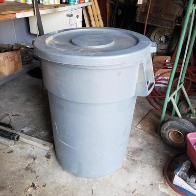 Brute Commercial Trash Can & Mop Bucket