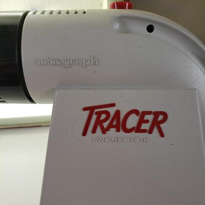 Light Box & Tracer