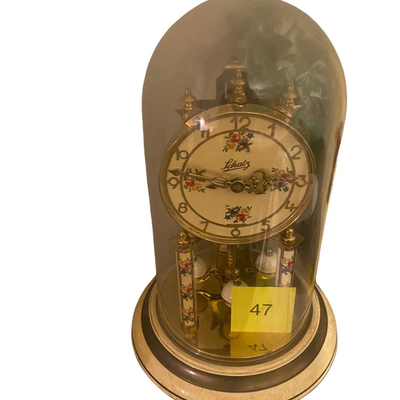 Vintage mantle clock