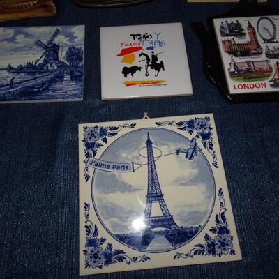 LOT 98. TILES AND TRIVETS