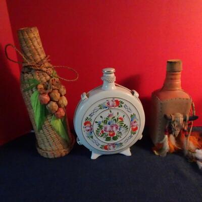 LOT 102  HOME DECOR BOTTLES