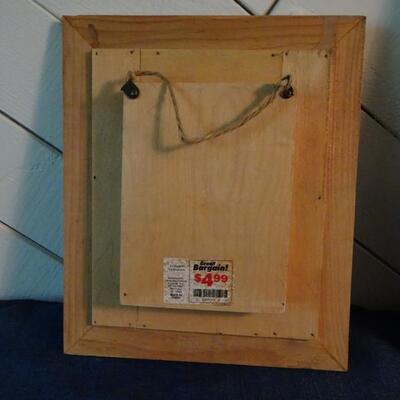 LOT 119. HOME DECOR ART