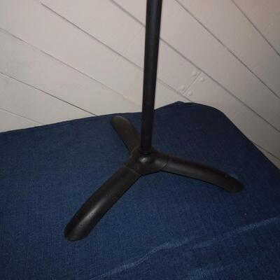 LOT 122. MUSIC STAND